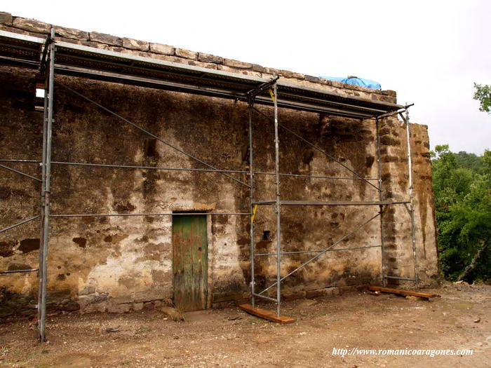 FACHADA SUR DE LA NAVE